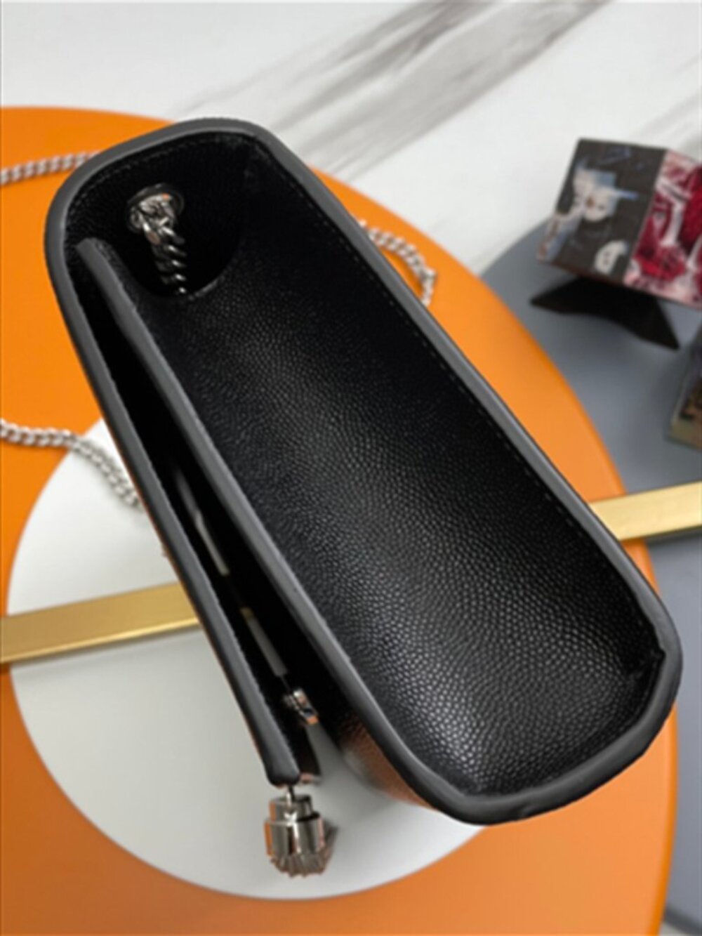 Yves Saint Laurent Black Bag - Picture 4 of 6